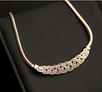 Elegant halsband - MaxaLusten